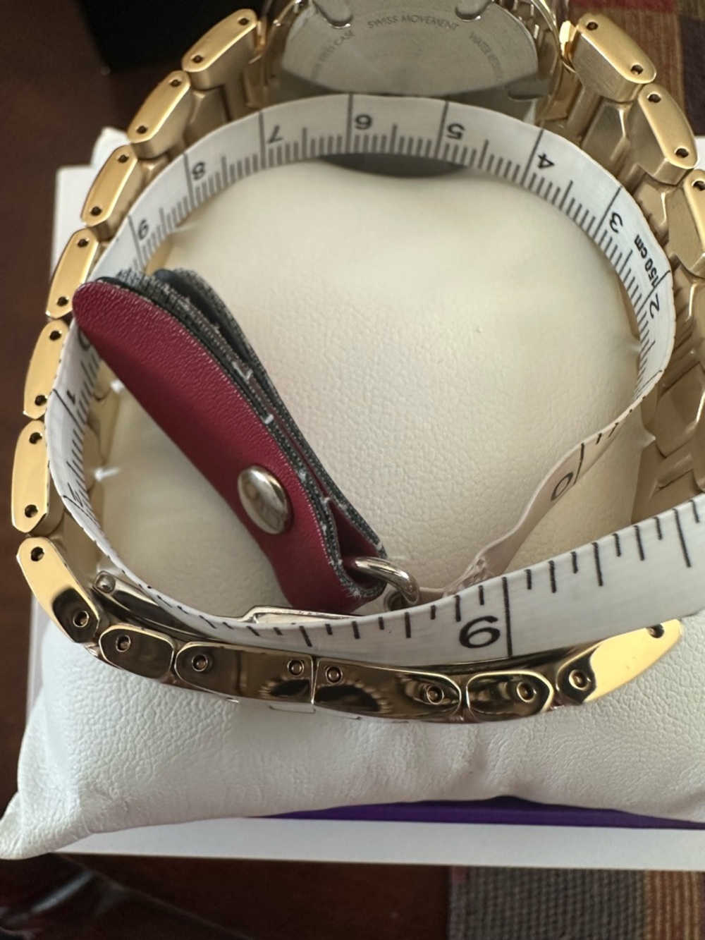 Movado Gold Women's Watch - Picture 7 of 8